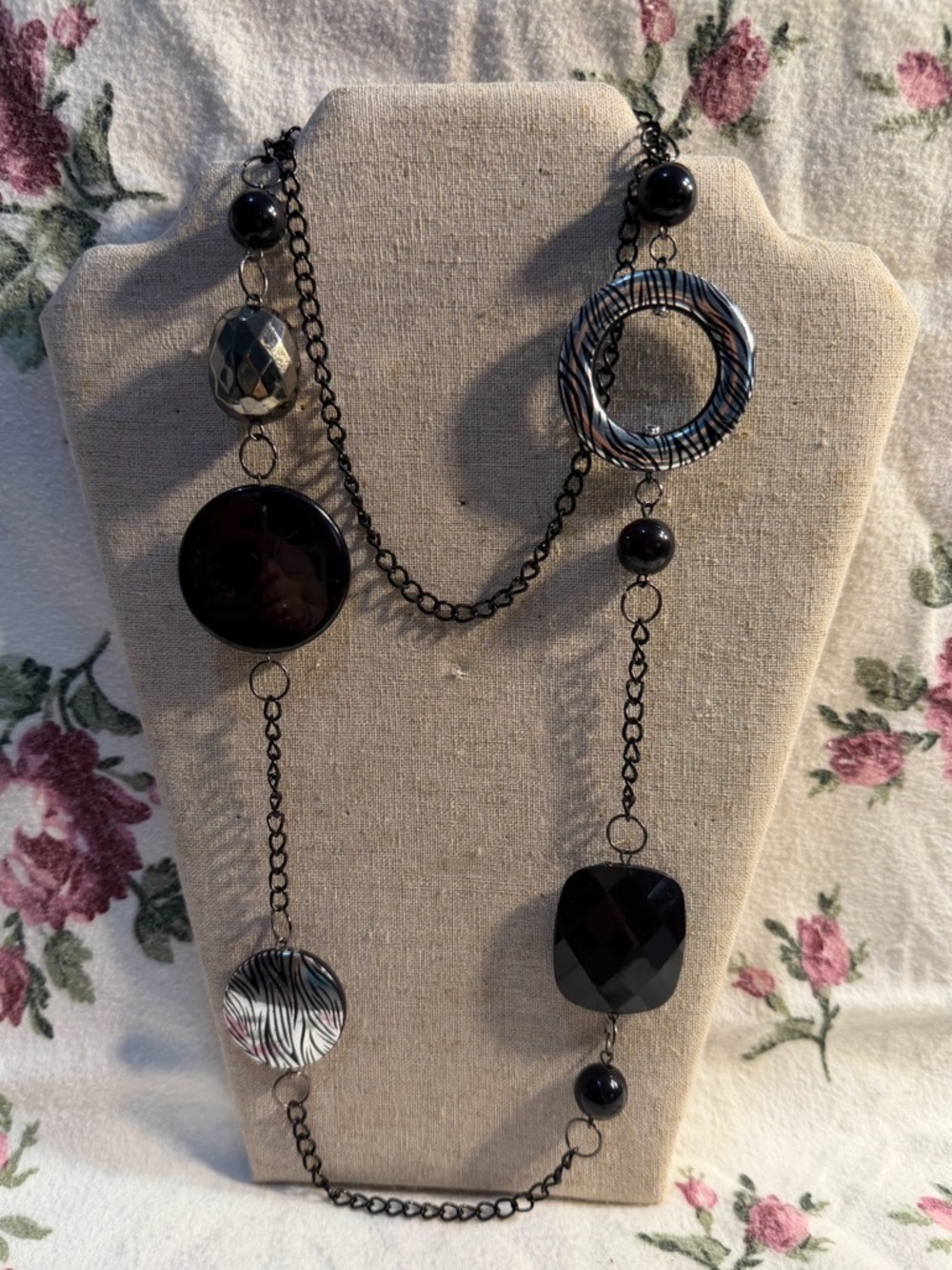 Black and Silver Mixed-Bead Long Necklace - Women Jewelry